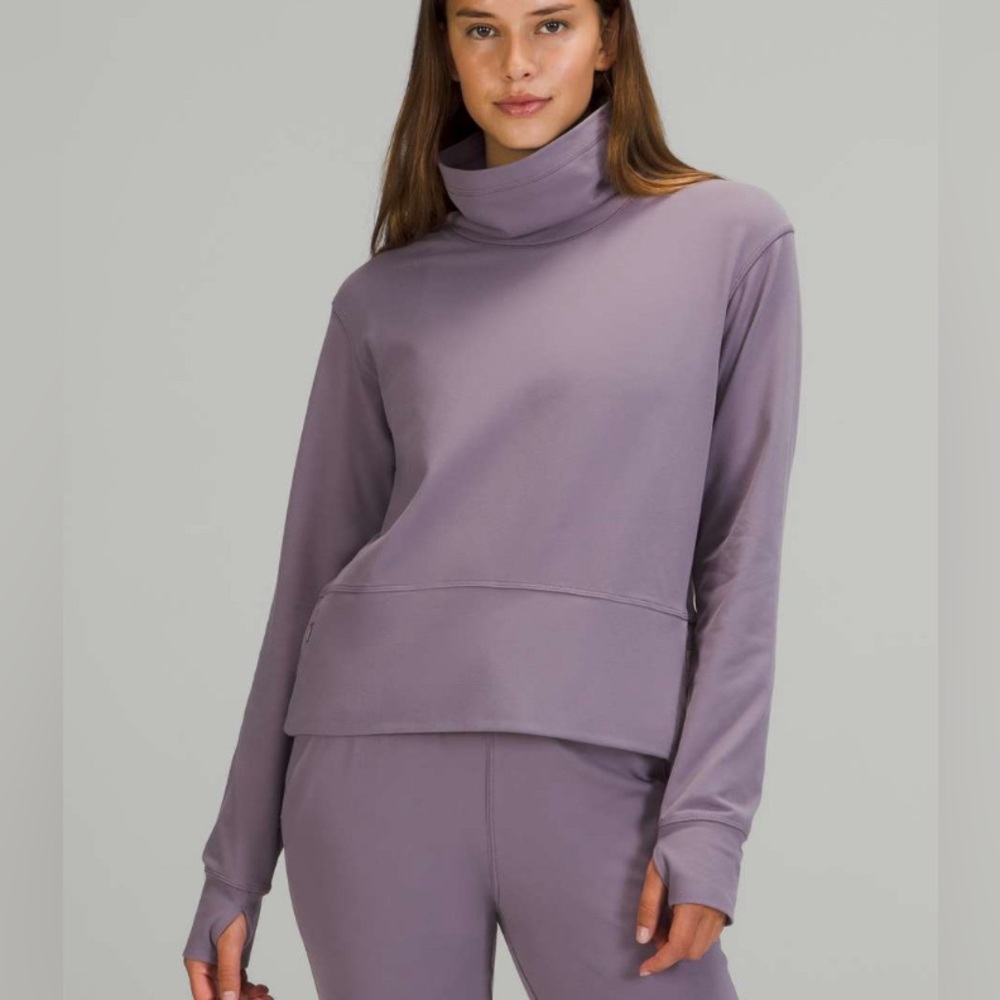 Lulu lemon ready to rulu pullover in dusky lavender size 6